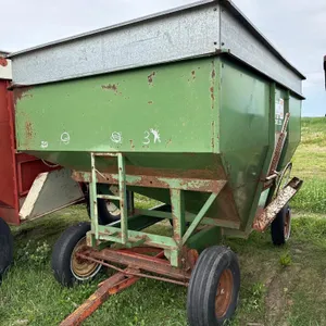 Huskee 225bu gravity Wagon