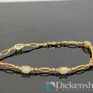 10kt Yellow Gold White Opal Bracelet