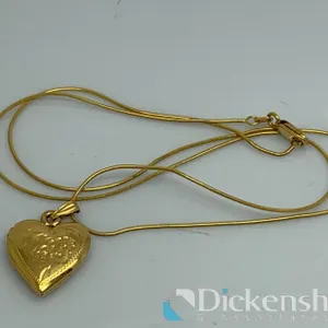 14kt Yellow Gold Heart Locket Necklace