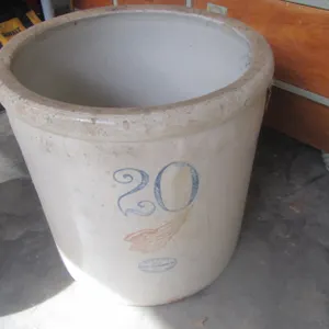 Red Wing Stoneware 20 Gallon Crock