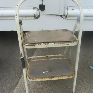 2' Step Stools