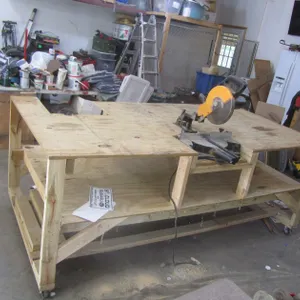 Large Wood Work Bench On Casters w/Chicago Electric 10" Compound Saw