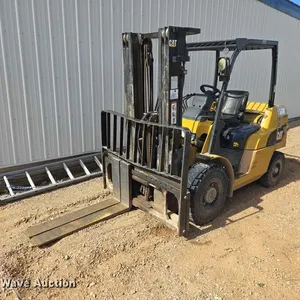 Caterpillar PD8000 forklift
