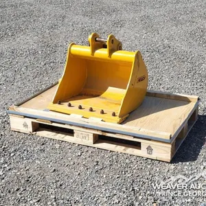 MINI EXCAVATOR 30 IN. CLEANOUT BUCKET