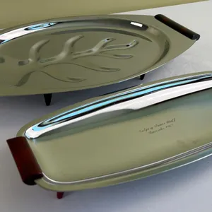 2 Serving Trays