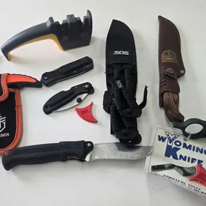 Selection of Knives including 3 piece SOG set in sheath, Wyoming knife with spare blade, Kershaw hun