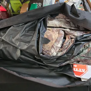 Ameristep hub-style ground blind with carry case