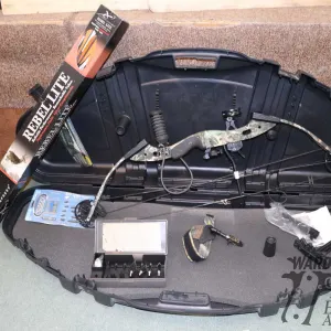 Browning Rage right hand bow model PKG Rage MT Serial #1771375 70 lb weight, comes w/ sight, arrow r