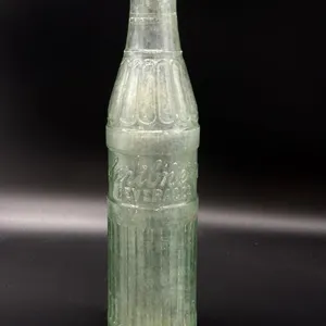 Antique Lyons, KS Scribner’s Beverages Soda