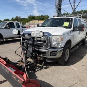 2016 Ford F-350 4x4 Crew Cab Plow Truck