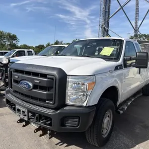 2015 Ford F-250 4x4 Extended Cab Plow Truck