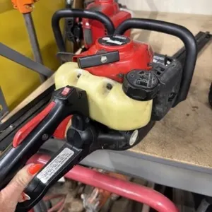2016 RED MAX HEDGE TRIMMER 2.015E+10 NA STARTS &