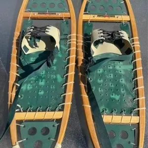 30in long winter hiker snowshoes