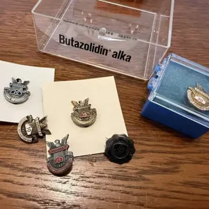 1934 Parker school, assorted lapel pins