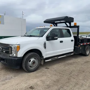 2017  Ford  F-350 Super Duty  S/A  Deck Truck