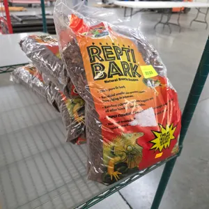 (4) Bags of Zoo Med REPTI BARK Natural Reptile Bedding