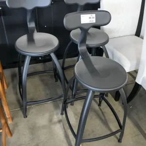 (3) Black Metal Bar Stools With Curved Backrest
