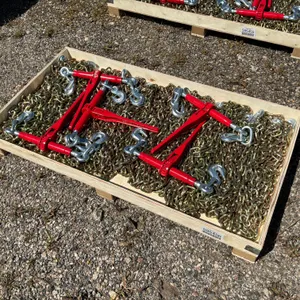 UNUSED 5/16-3/8 CHAINS & BINDERS