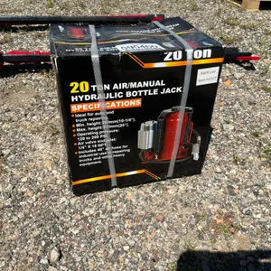 UNUSED 20T AIR/ MANUAL JACK