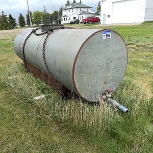 500 Gallon Galvanized Water Tank On Skids