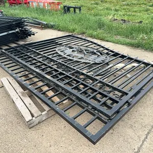 2 Decorative Gates