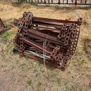 Pallet of Apron Chain