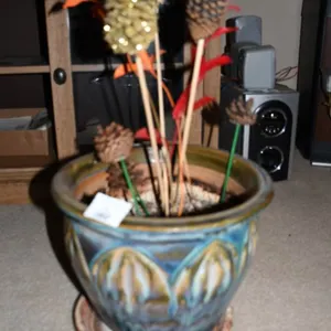 12 Inch Majolica Planter