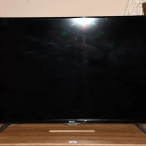 Hisense 55 Inch TV with Cord and Remote