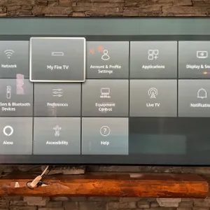 LG 77 " Smart TV with TV Wall Mount