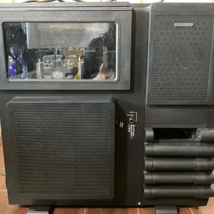 Thermaltake Level 10 GT and Bose Sound Bar
