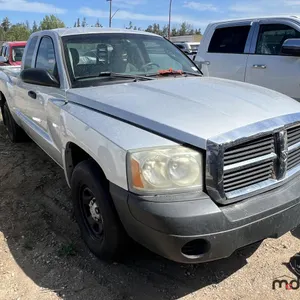 IMPOUND UNIT: 2006 Dodge Dakota Club Cab 2WD Truck
 UNRESERVED