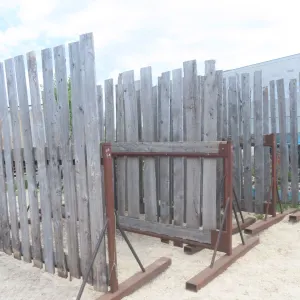 Metal-Framed Self-Standing Wind Breaks, 14' Long – Qty 5