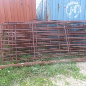 Metal Corral Panels, 12', 6-Bar, Some Bends, ½ Decent – Qty 11