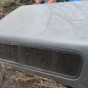 6 FT Truck Cap