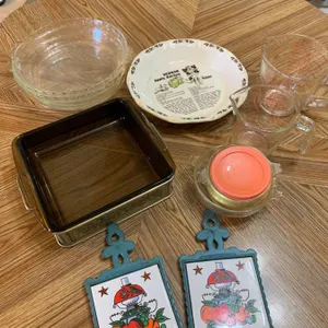 Vintage Pyrex Baking and Kitchenware, Recipe Pie Plate, and Accessories