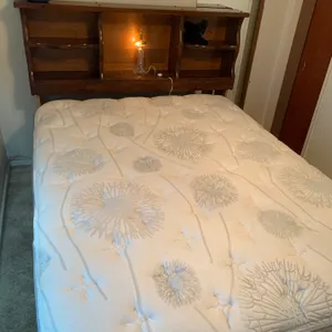 Full-Size Bed Set With Wooden Headboard and Mattress