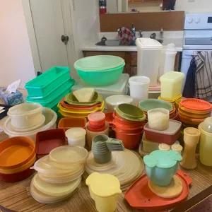 Extensive Vintage Tupperware Plastic Food Storage Containers Varied Sizes Colors