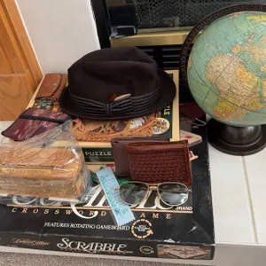 Collectibles, Games, and Decor