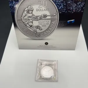 2013 Canada $20 Fine .999 Silver Hockey Coin
