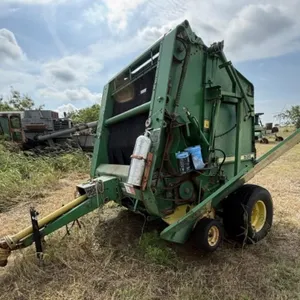 John Deere 535 Round Baler w/ Monitor