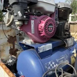 30 Gallon Air Compressor w/ Honda Motor