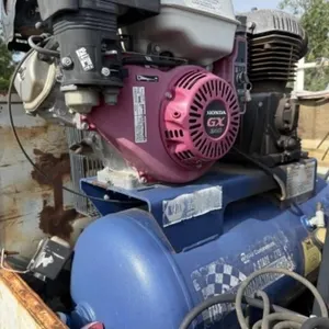 30 Gallon Air Compressor w/ Honda Motor