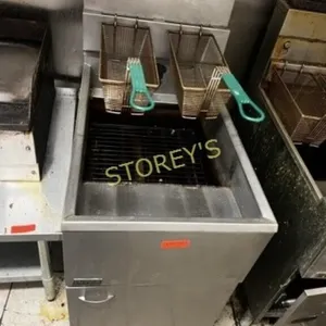 Pitco ~65lbs Gas Deep Fryer
