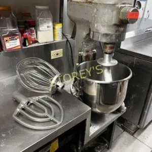 20qrt Dough Mixer w/ Hook, Paddle & Whip