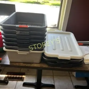 ~7 Dishtotes & Lids