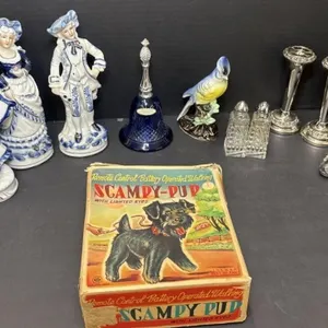 Vintage Porcelain Figurines, Salt & Pepper