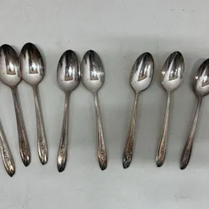 Set of 8 spoons silver tulip