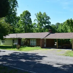Country Home for Sale in Willis VA