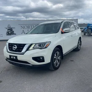 2017  Nissan  Pathfinder  4x4 SV 4dr SUV