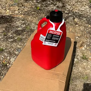 UNUSED 3943 5.5 GAL MULTI PURPOSE UTILITY JUG